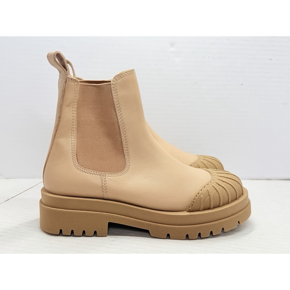 Pajar Women's EU 37 Beige Leather Chunky Chelsea Lug Boots NWOB